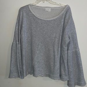 Nordstrom's Caslon Bell-Sleeved Sweatshirt - XLP